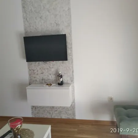 Apartman Ivonin アパート